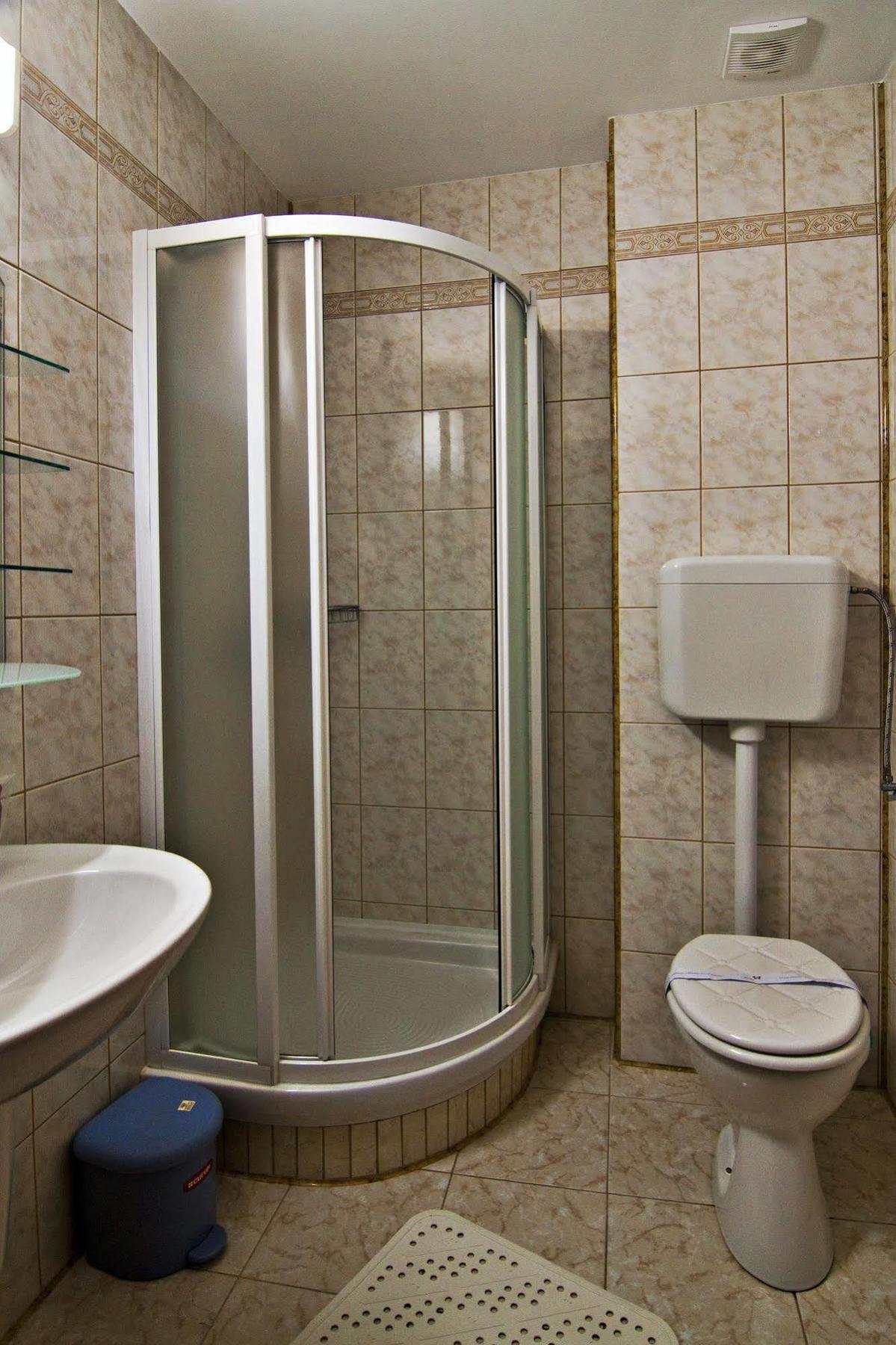 Hotel Floris Cheia  Eksteriør billede